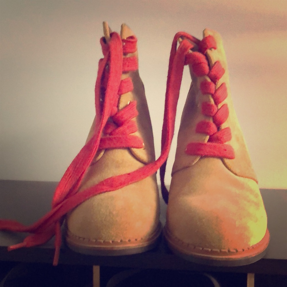 KATE SPADE NY BOOTIES w/ RED LACES